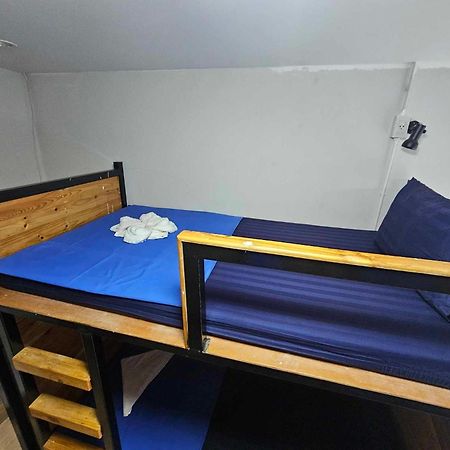 Eq Hostel Thong Sala Exterior photo